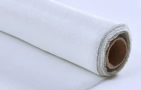 Gulungan fabrik gentian kaca keliling tenunan, bahan tetulang utama yang digunakan dalam meletakkan tangan dan infusi vakum komposit FRP. Bentuk tekstil ini memberikan kekuatan tegangan untuk bahagian akhir.